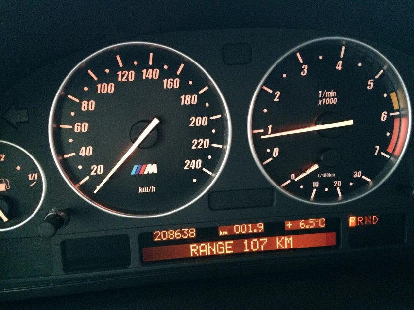 BMW x5 e53 панель приборов