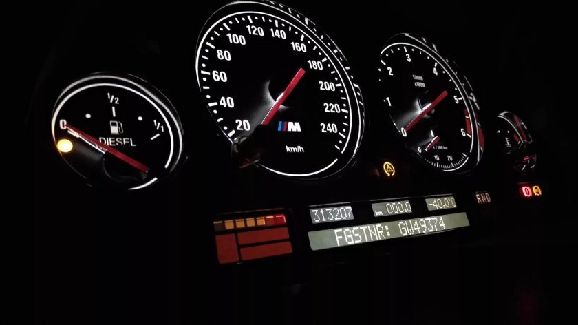 BMW x5 e53 спидометр