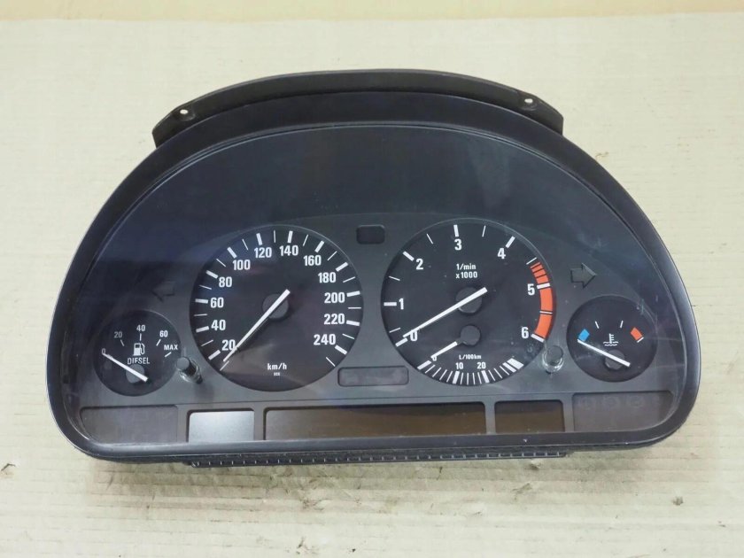 Панель приборов БМВ х5 е53