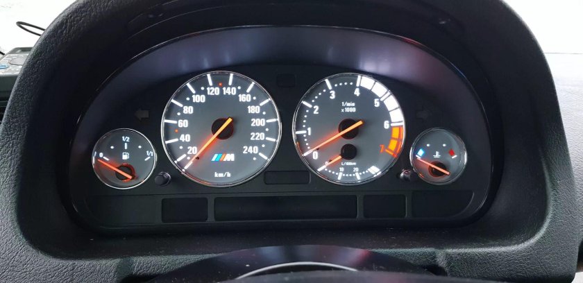 BMW x5 e53 спидометр