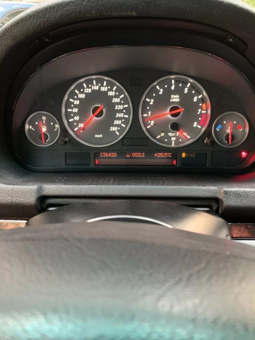 Приборная панель BMW e53