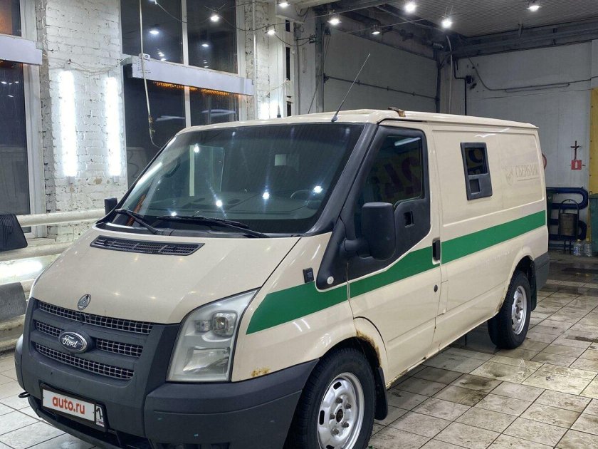 Форд транзит броневик