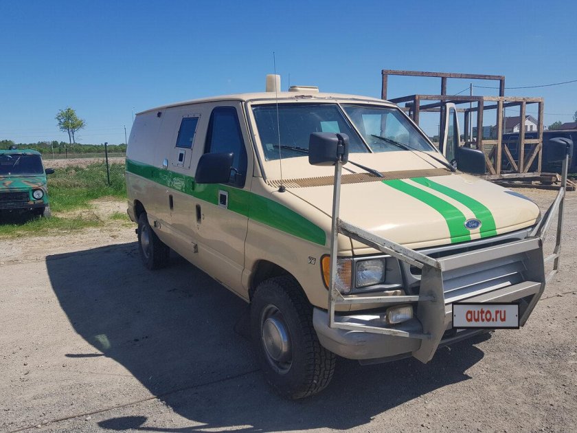 Форд эконолайн броневик