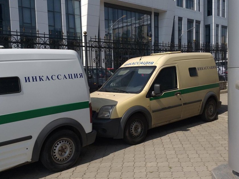 Форд транзит броневик инкассация