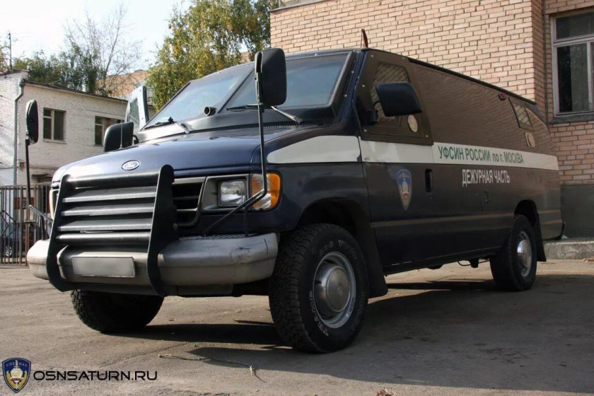 Форд е350 броневик