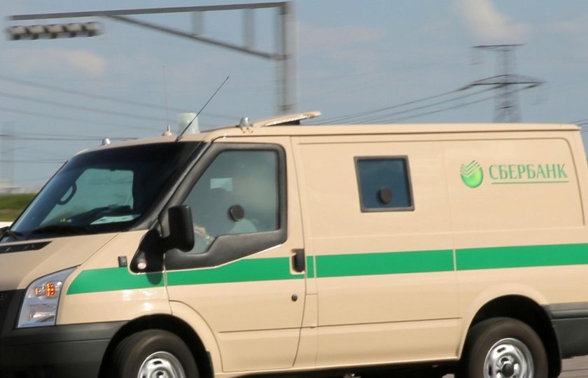 Форд инкассатор РОСИНКАС