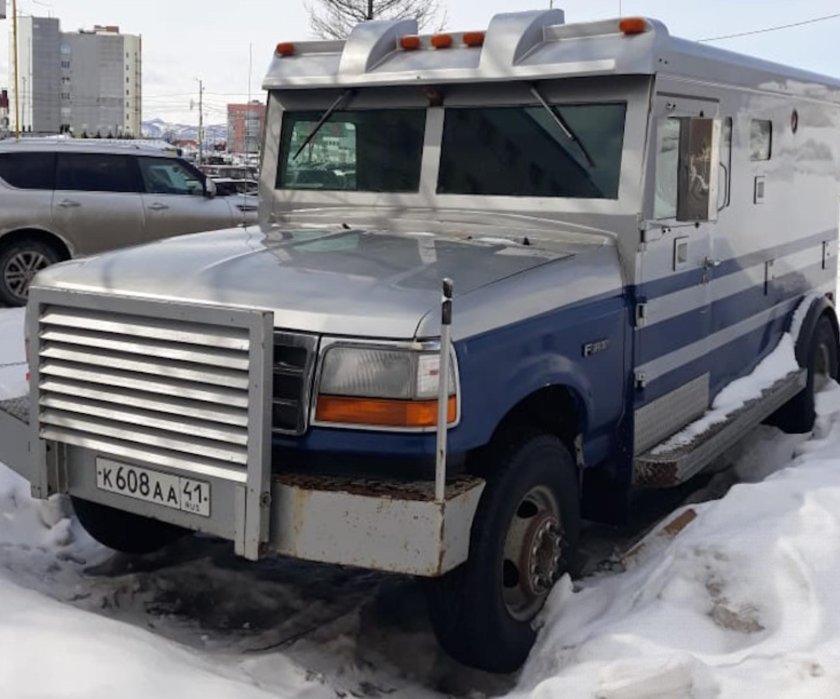 Форд ф 600 инкассаторский броневи