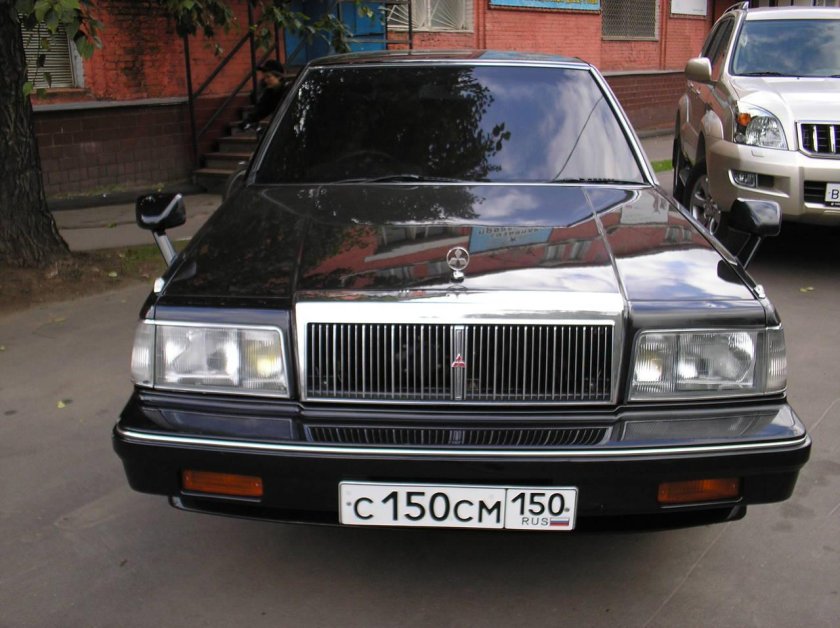 Mitsubishi Debonair 1982