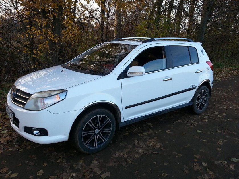 Geely MK Cross 2012 года