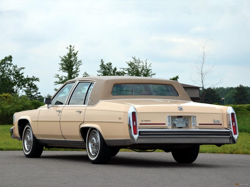 Cadillac Fleetwood Brougham 1992