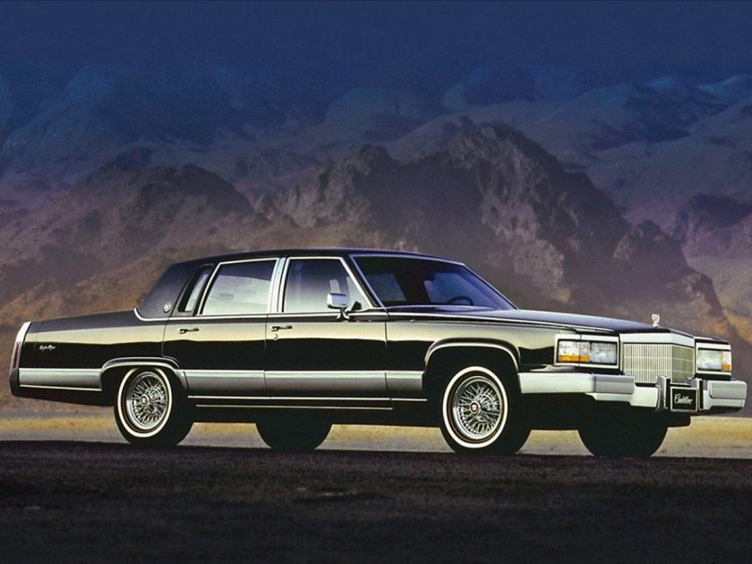 Cadillac Fleetwood Brougham 1990