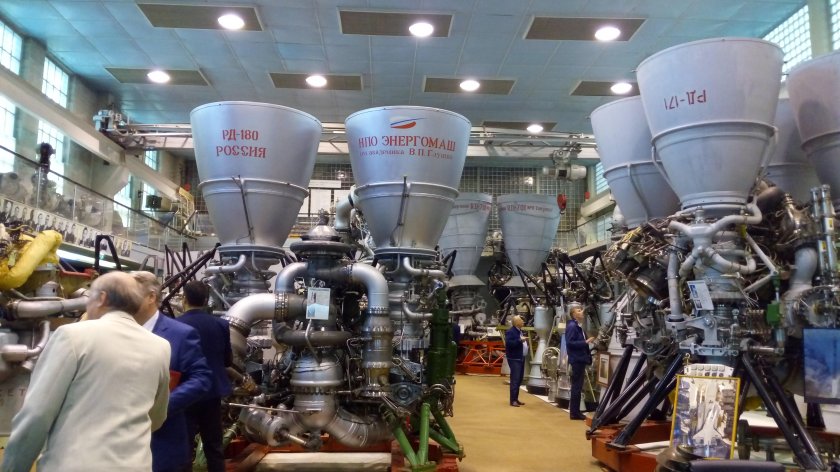 Нпо энергомаш имени академика в п глушко