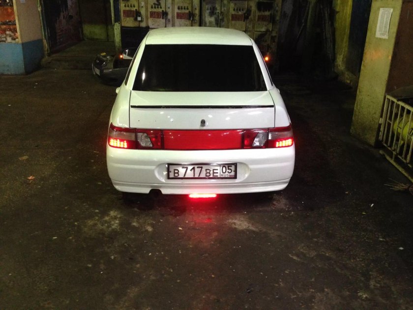 Доп стоп сигнал ВАЗ 2110