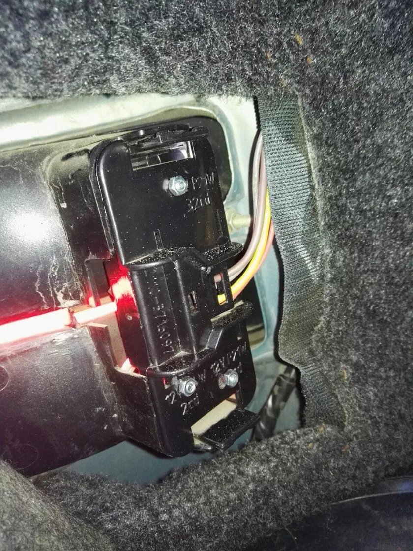 Штекер фары ВАЗ 2110