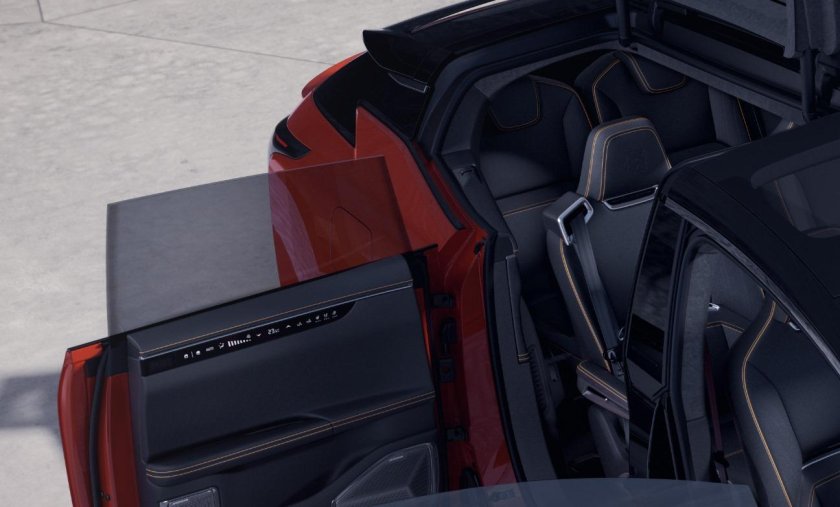 Китайская копия Тесла модель x