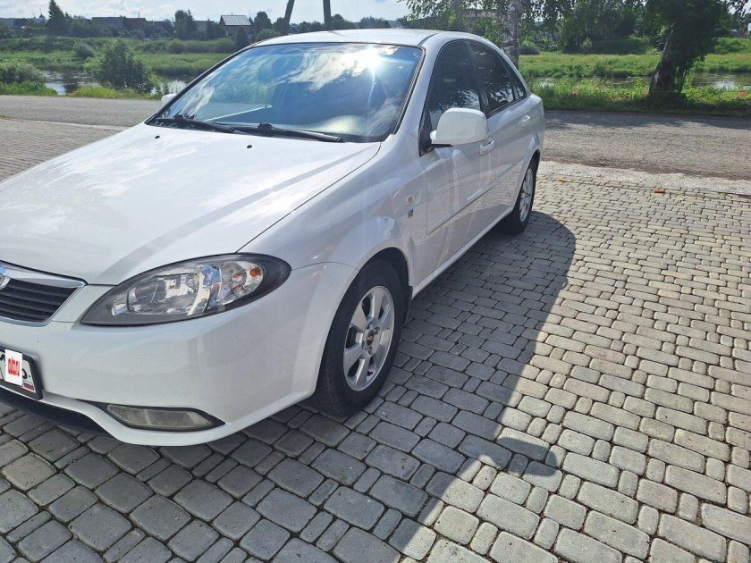 Chevrolet lacetti gentra 1-позиция