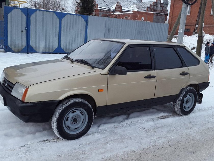 ВАЗ 2109 брызги шампанского