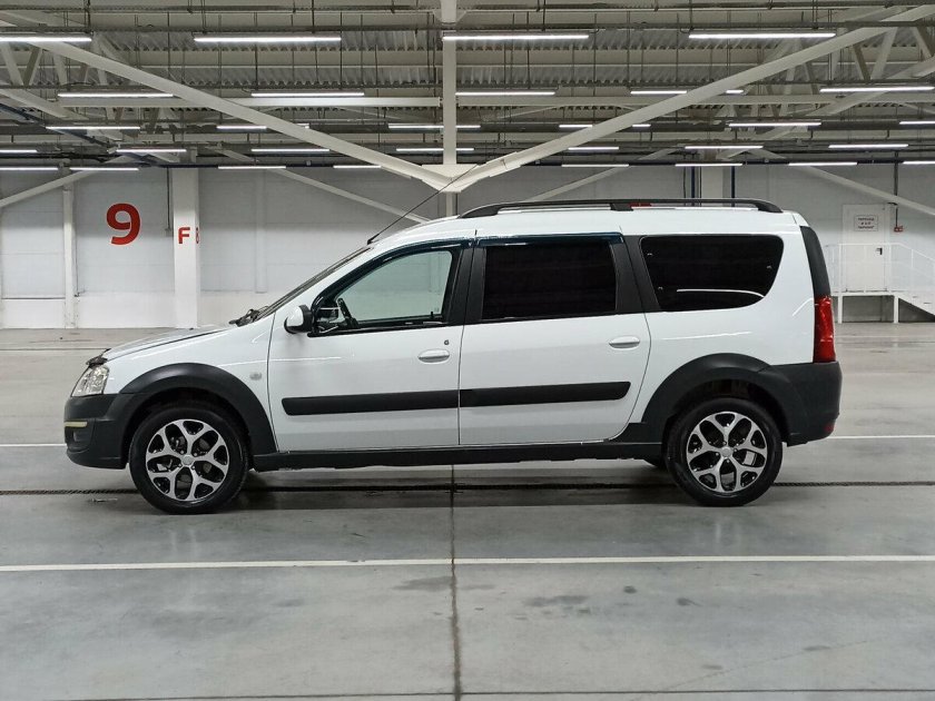 Лада ларгус кросс белый