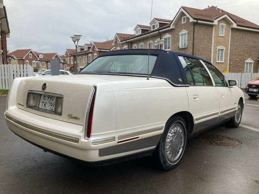 Кадиллак девиль 1997