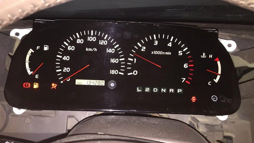 Панель приборов Прадо 90