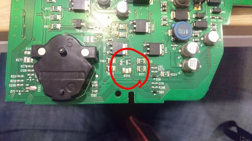 Щиток приборов Тойота Прадо 120