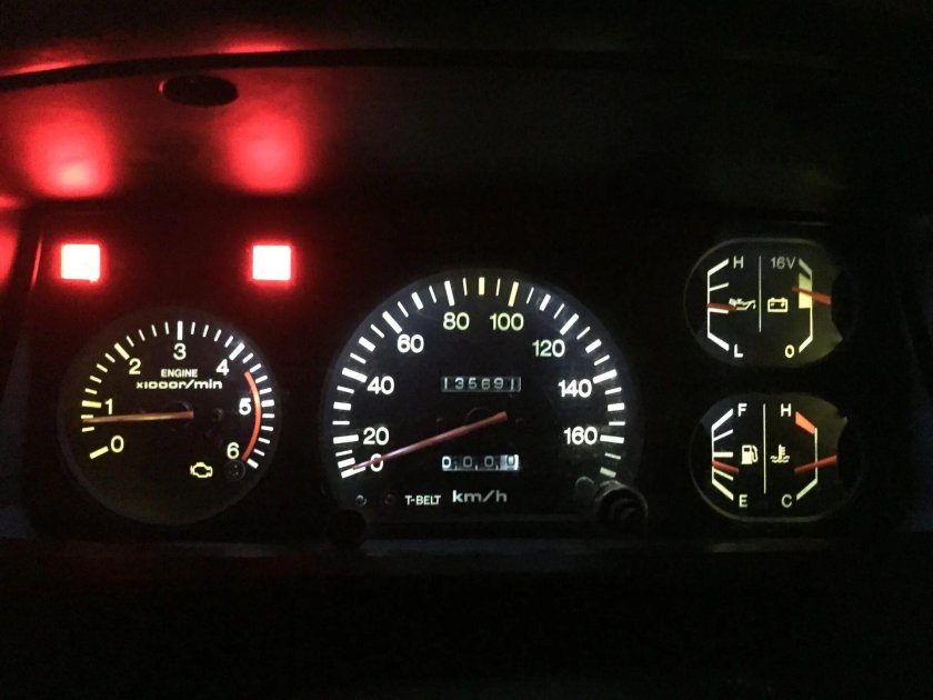 Панель приборов Toyota Land Cruiser Prado 78