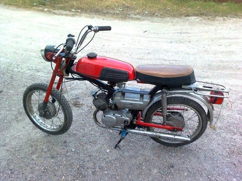 Мопед Верховина 7