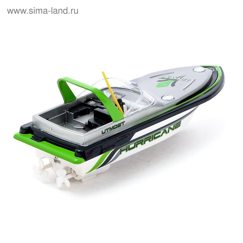 Лодка на радиоуправлении