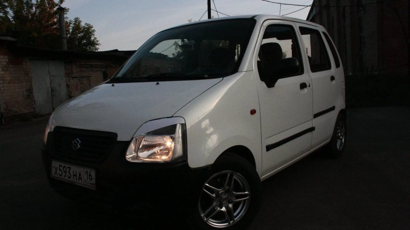 Опель Агила 2001