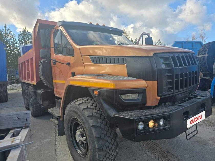 Грузовик урал некст самосвал