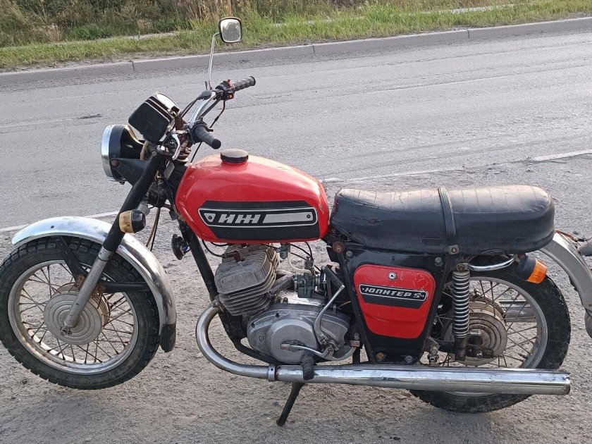 Мотоцикл иж планета