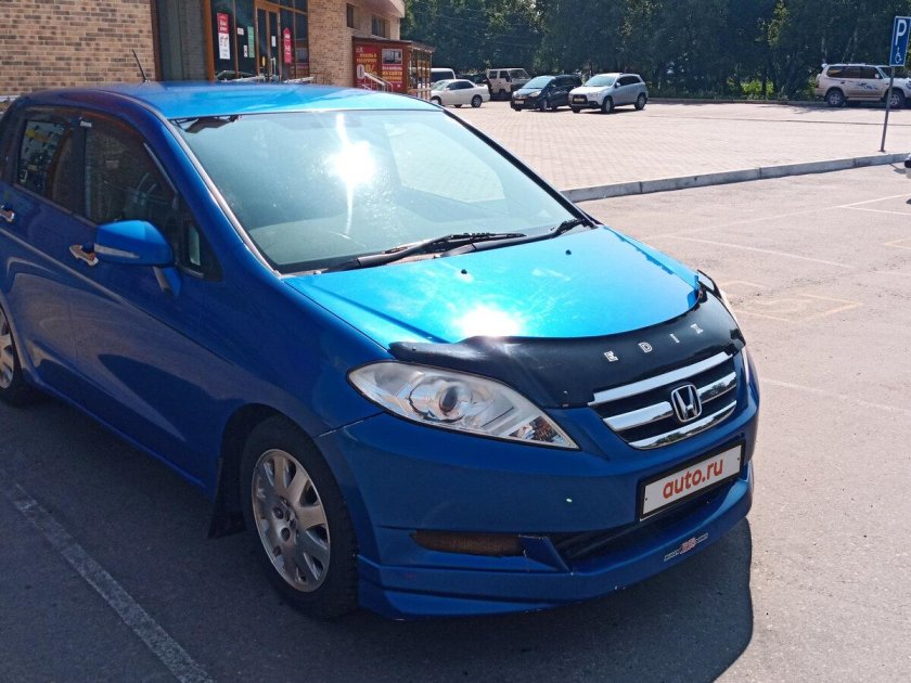 Хонда Эдикс 2004