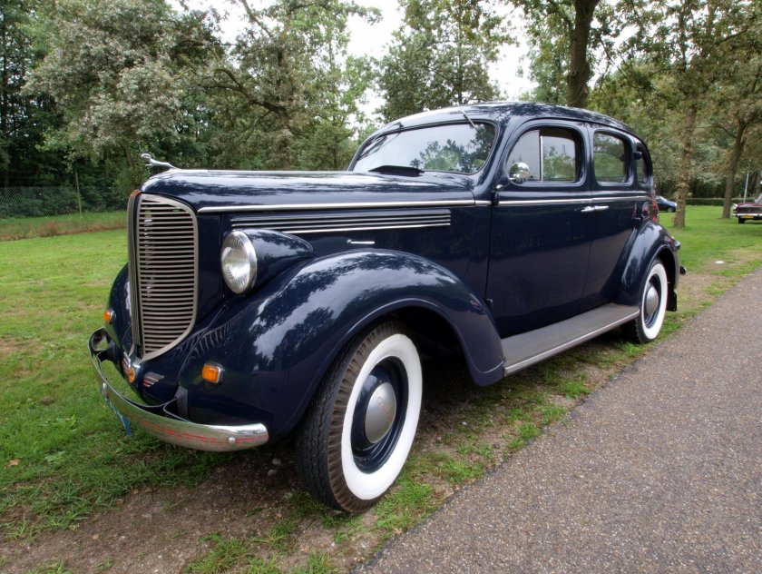 Dodge Airflow 1938