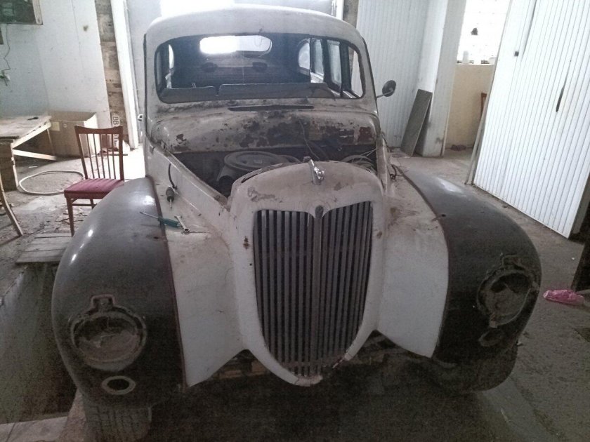 Старинные автомобили