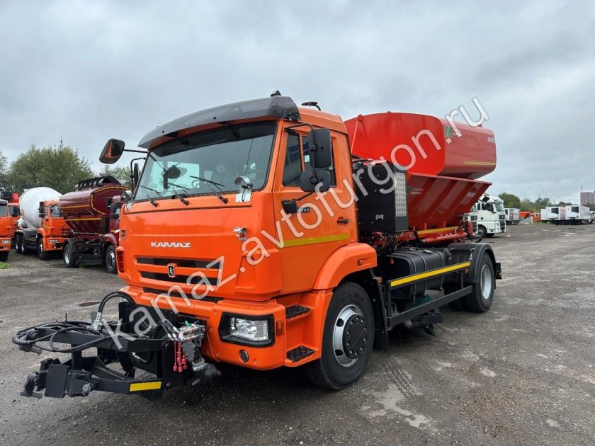 Комбинированная дорожная машина ко-829а1