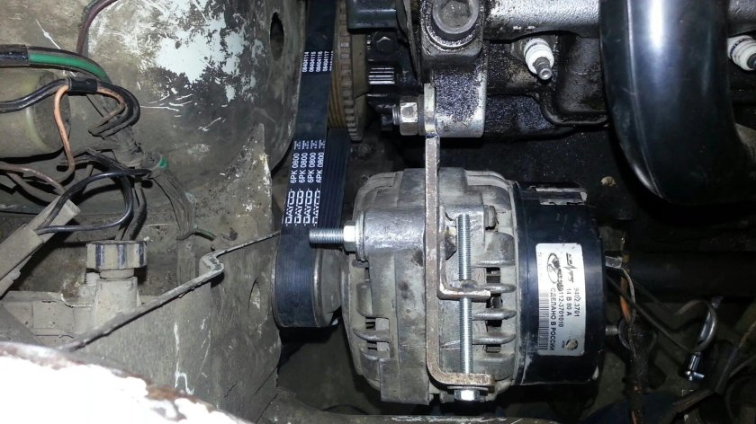 Генератор ВАЗ 2110 16