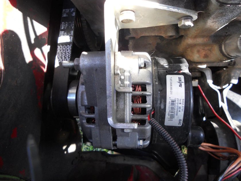 Генератор от ВАЗ 2110