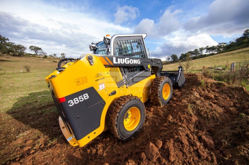 Мини погрузчик Liugong 385b
