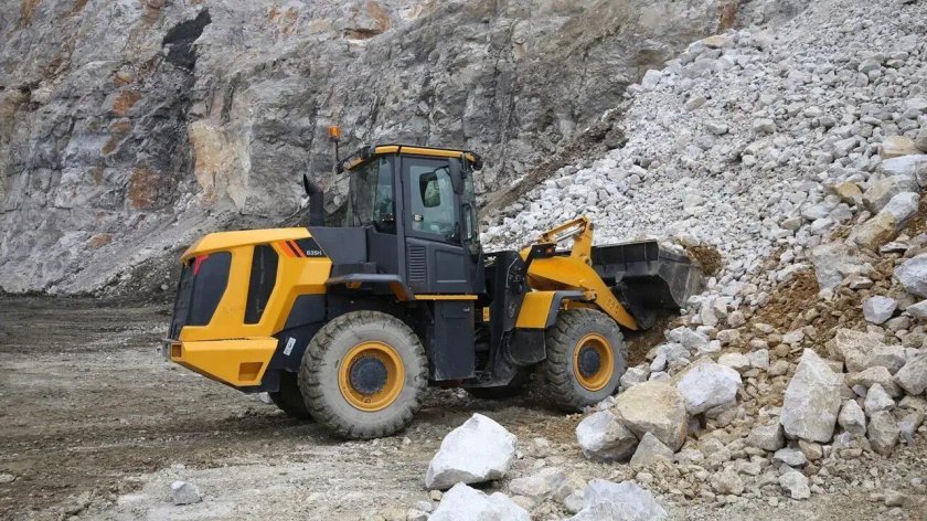 Liugong 835 фронтальный погрузчик