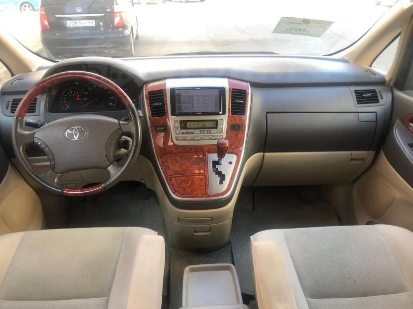 Тойота альфард 2006 левый руль