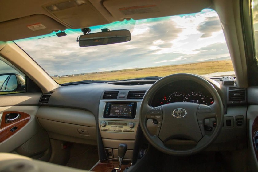 Тойота Камри 2 правый или левый руль?