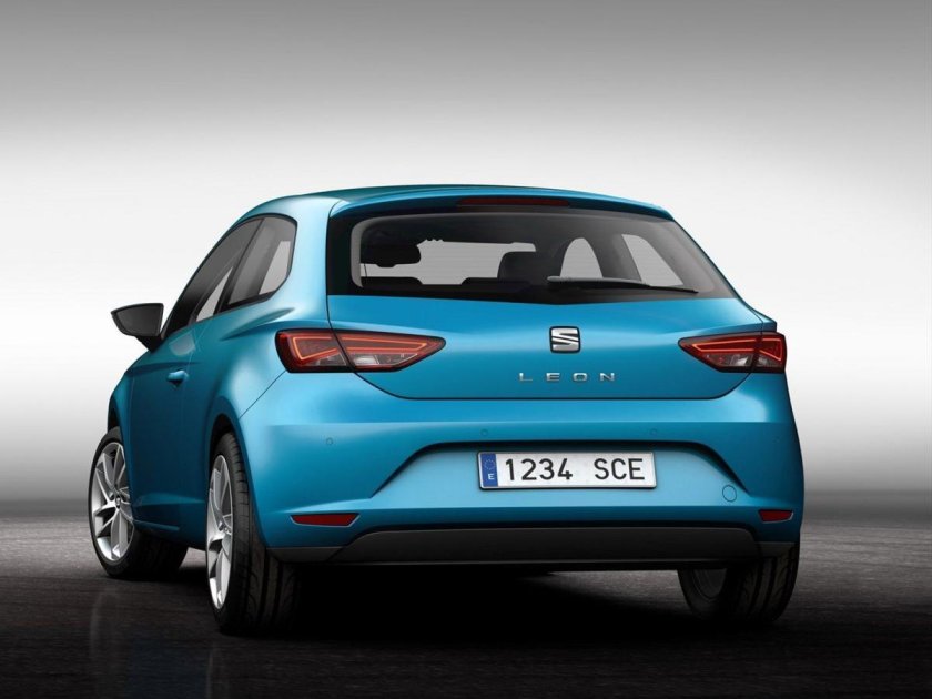 Сеат хэтчбек трехдверная