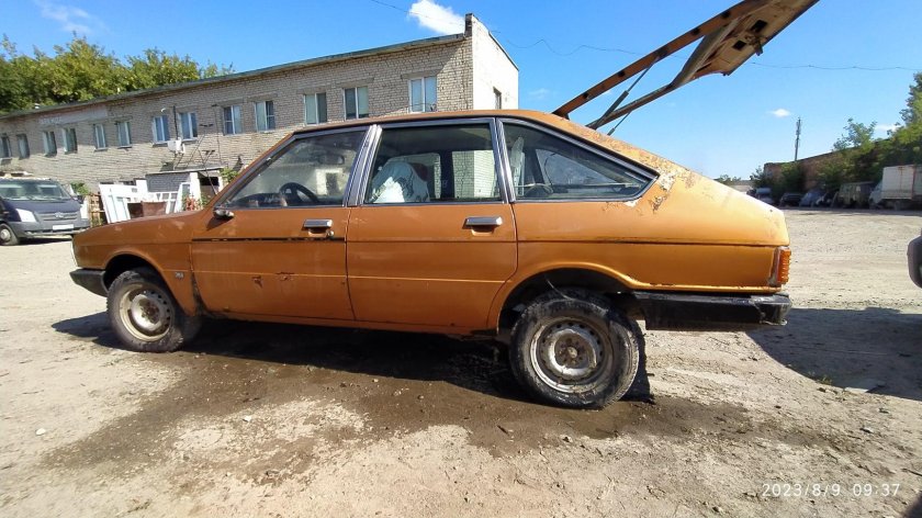 Москвич 2141 и Симка 1307