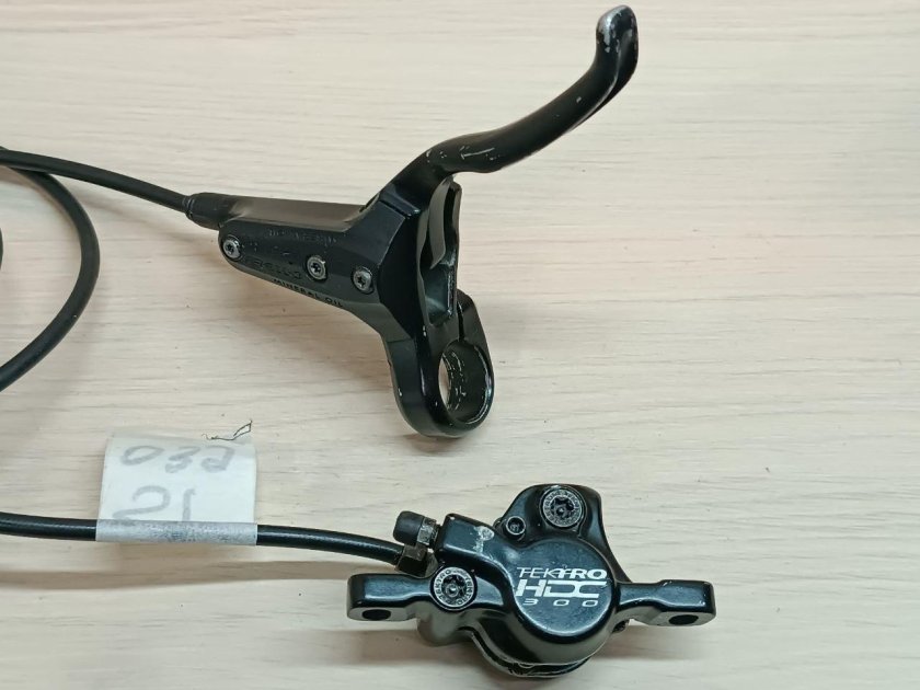 Передний тормоз велосипеда