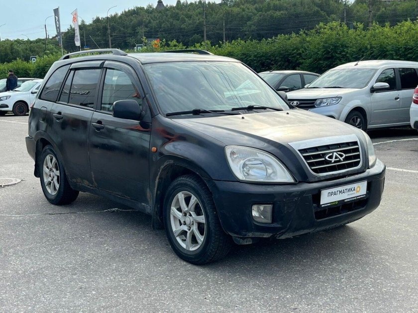 Машина chery tiggo