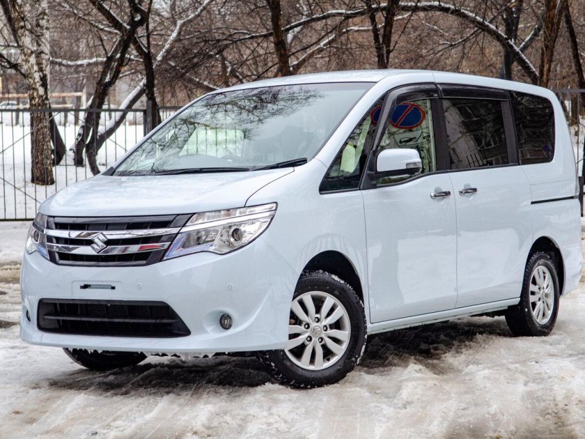 Минивэн Сузуки Лэнди