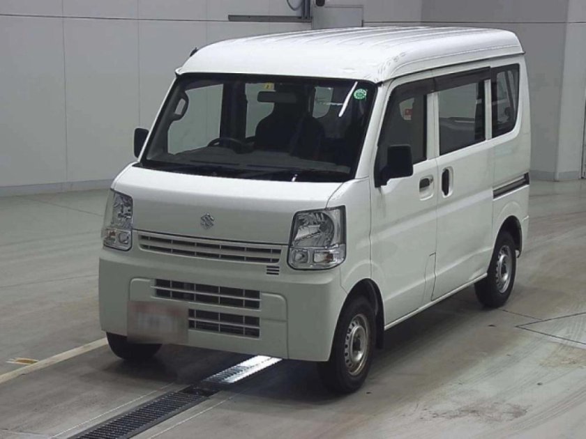 Nissan Clipper van 2016