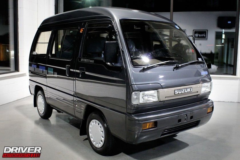 Suzuki every 1990