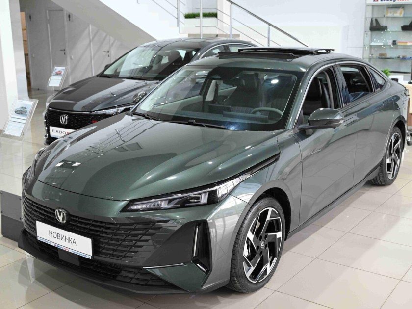 Changan Lamore 1.5 DCT 180hp 2wd