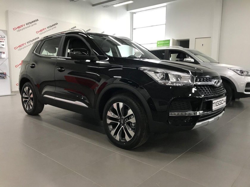 Черри Тигго 4 черный